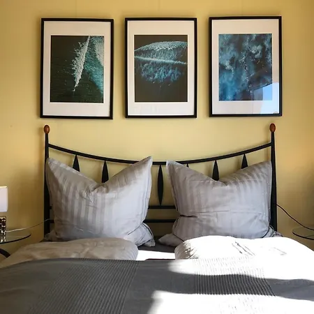 Fewo Anton Mit Balkon & Parkplatz * 青斯特