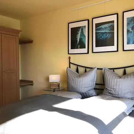 Fewo Anton * ツィングシュト